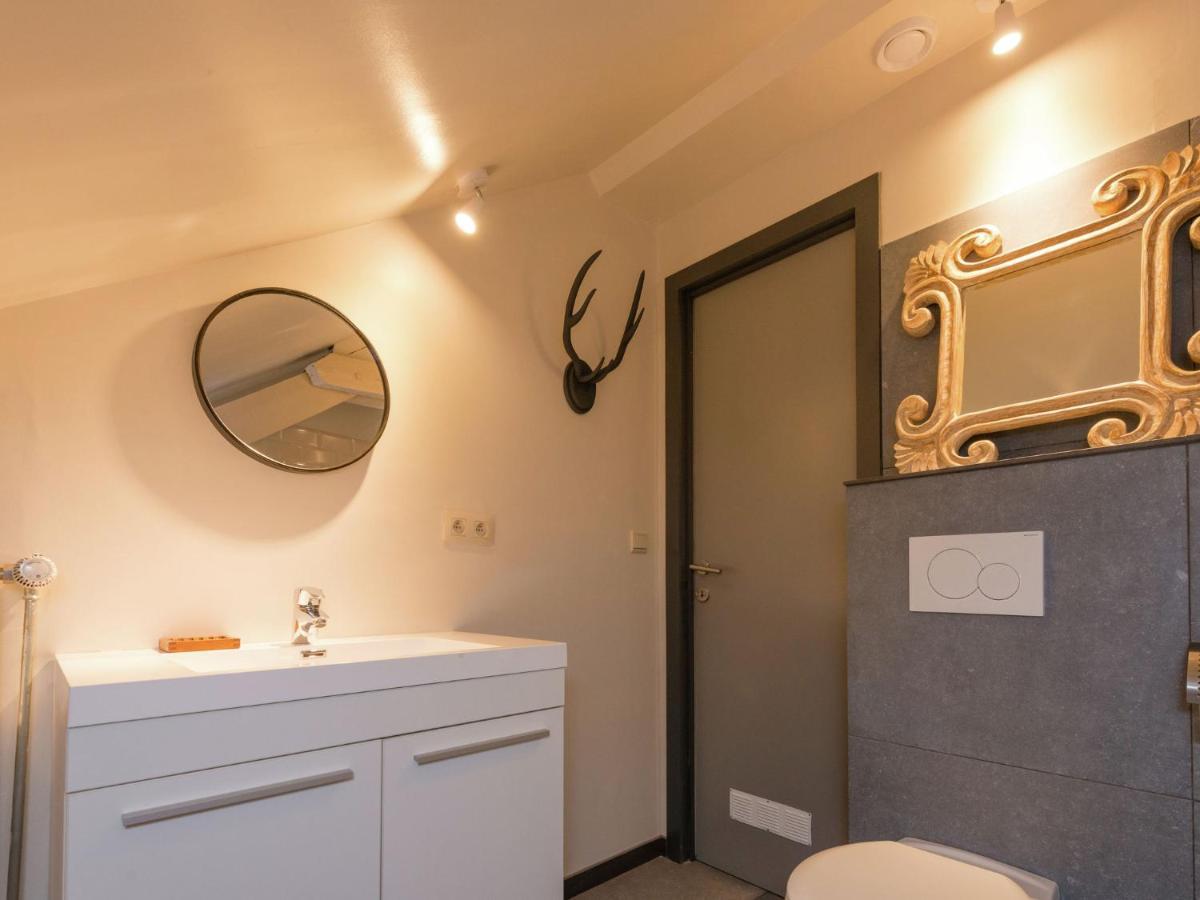 Beautiful Holiday Home In Redu With Whirlpool Exterior photo