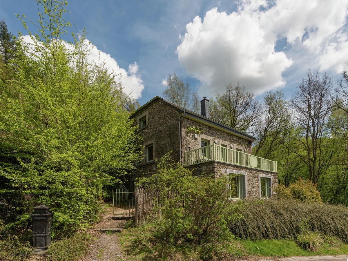 Beautiful Holiday Home In Redu With Whirlpool Exterior photo